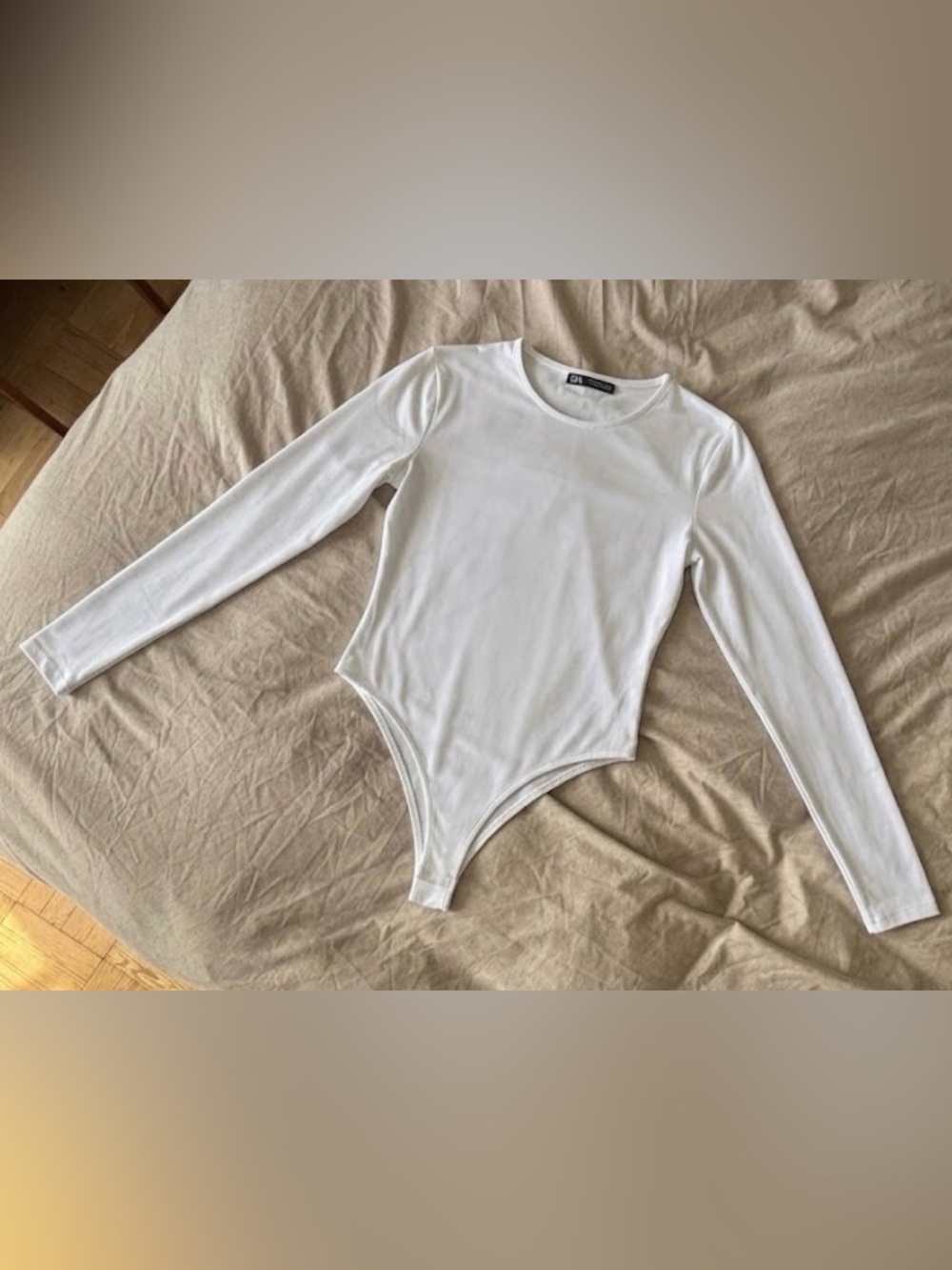 Zara White Long-Sleeve Kids One-Piece Bodysuit